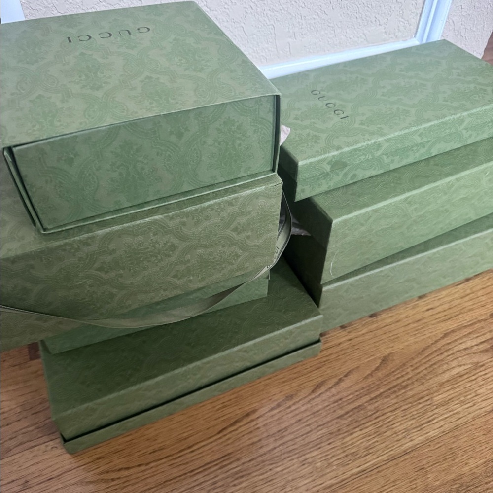 7 Authentic Gucci Gift Boxes